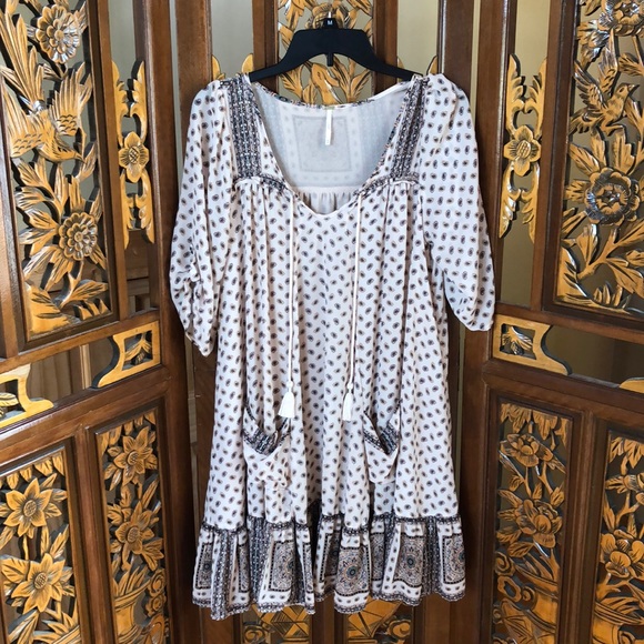 Free People Dresses & Skirts - Free People Boho Peasant Dress Size M
